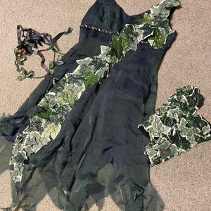 Poison Ivy Costume dress fits size 7/8